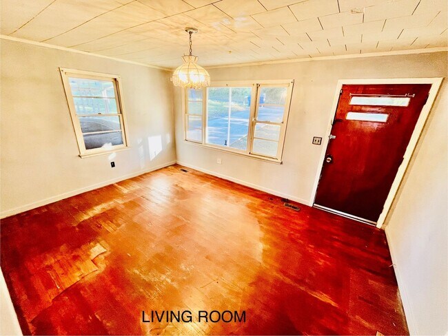 Foto del edificio - 1033 W 33rd St