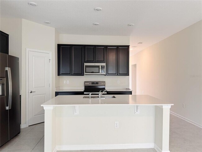 Foto del edificio - 16444 Champlain St