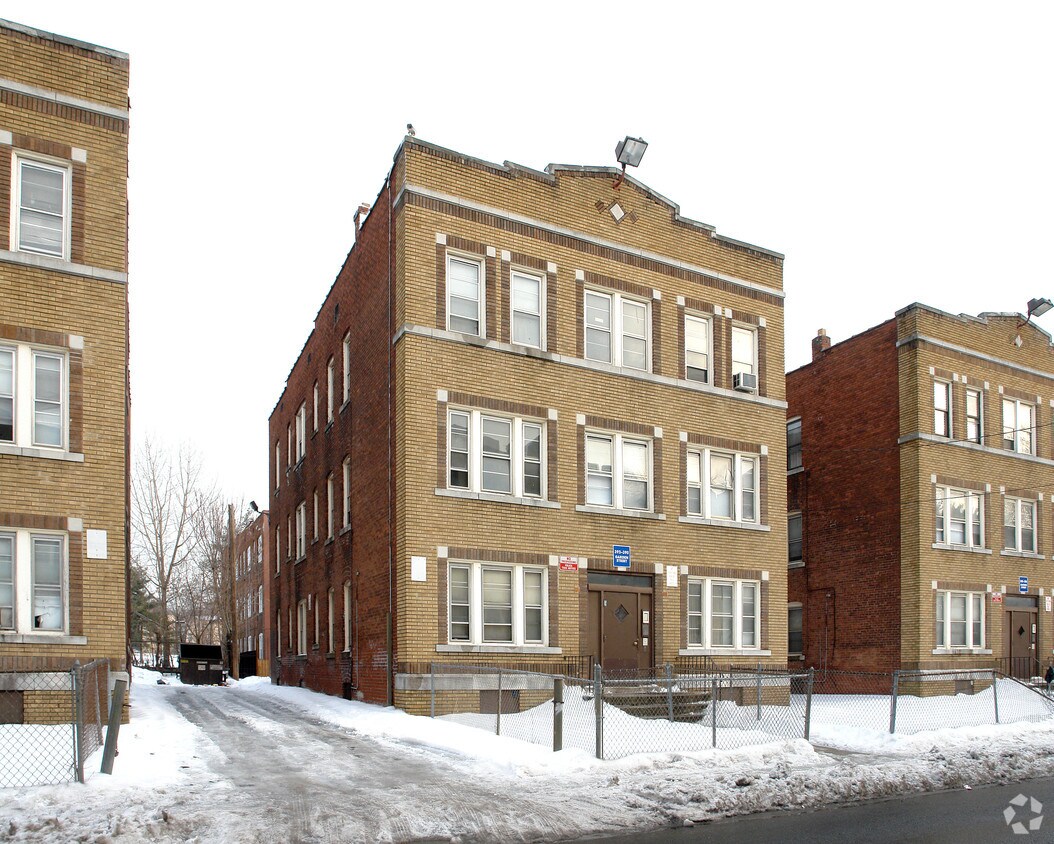 Primary Photo - The Hartford Communities