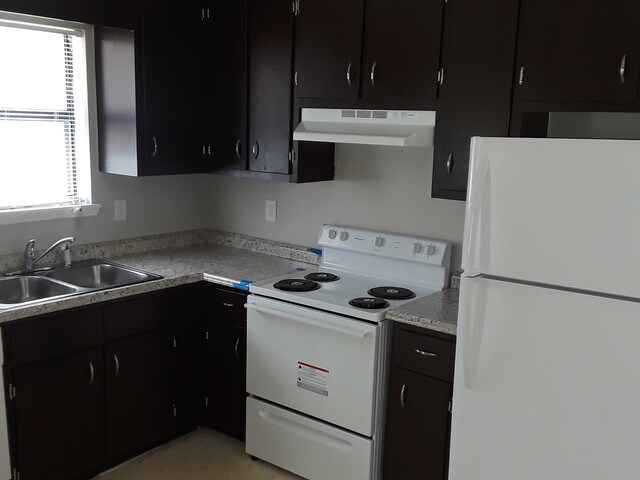 Building Photo - FB Highland Park, LLC