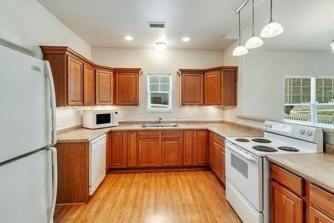 Building Photo - Spacious 3-Bedroom, 2-Bath Home - RV Parking!