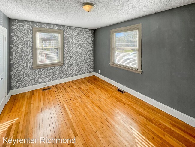 Foto del edificio - 4 br, 2 bath House - 2418 Byron St