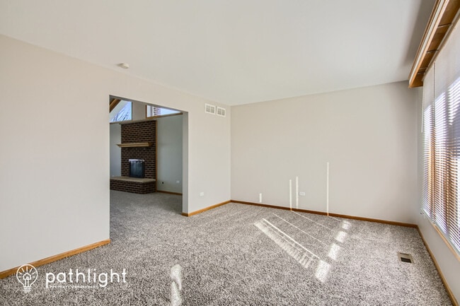 Building Photo - 19236 Thornham Ln, Mokena, IL, 60448