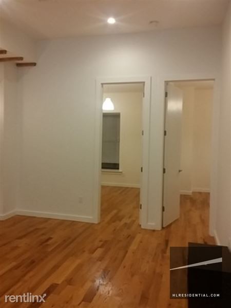Building Photo - 746 Jefferson Ave