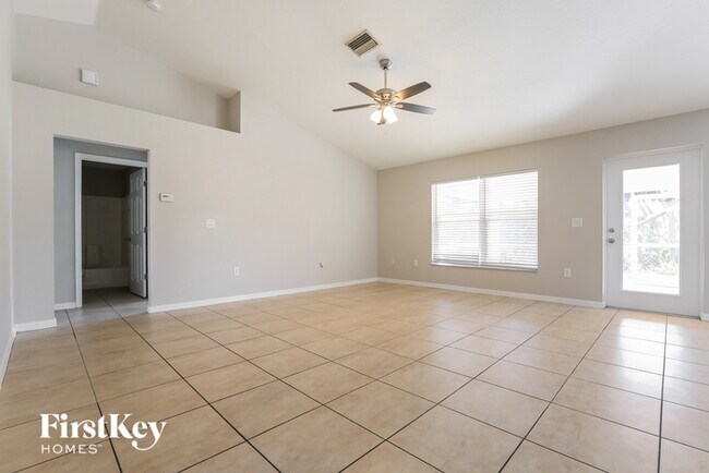 Building Photo - 2925 Silas Ave