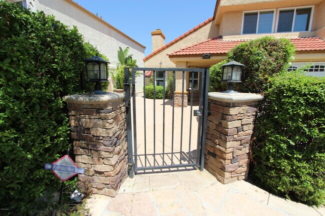 Foto del edificio - 15329 Bambi Ct