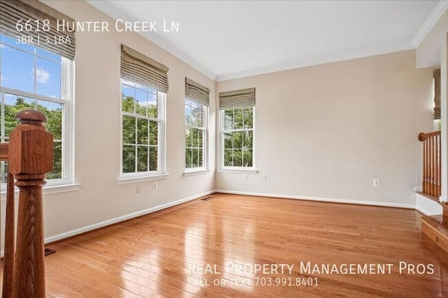 Photo - 6618 Hunter Creek Ln Townhome