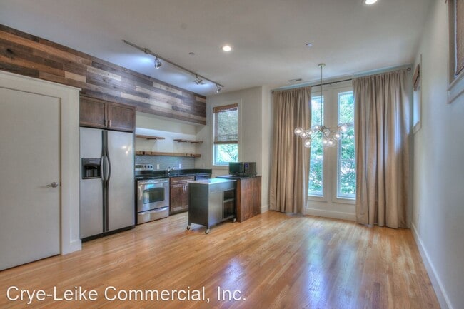 Building Photo - 2 br, 2 bath House - 1205 Paris Ave #204