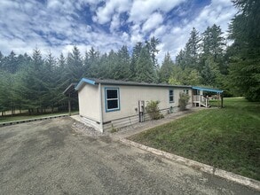 Building Photo - 561 E Colonel Wright Rd