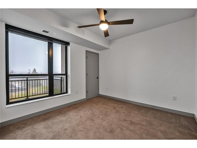 Foto del edificio - 640 Wisconsin Ave N