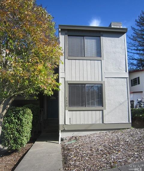 Primary Photo - 1530 Monterey Dr