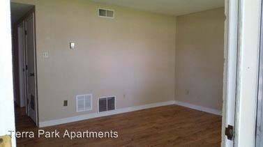 Building Photo - 1201 Triplett Dr
