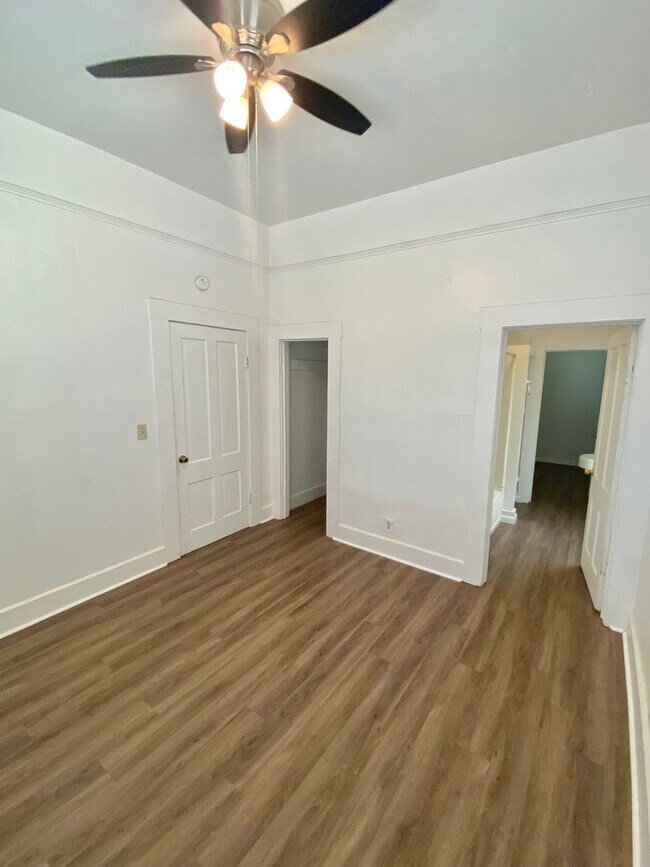 Building Photo - Reserve Now for June 2026! Updated House in Downtown Chico