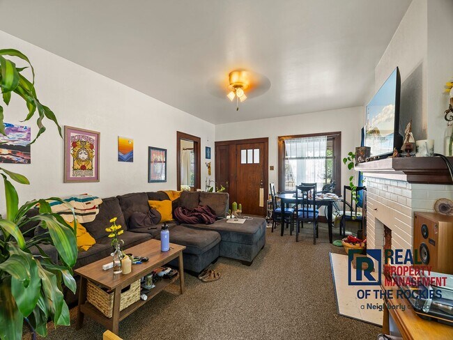 Foto del edificio - Charming 2 Bed 1 Bath House in Old Town!