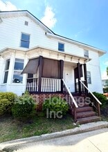 Building Photo - 1701 Grace St