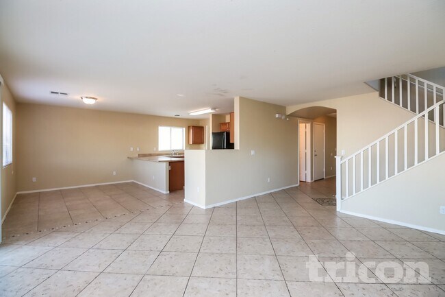 Foto del edificio - 8332 W Crown King Rd