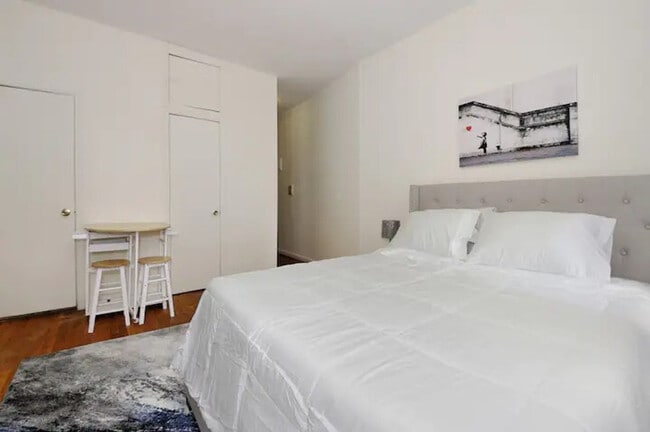 Foto del edificio - 1736 2nd Ave
