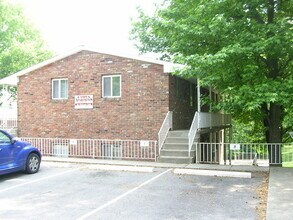 Building Photo - 1214 N Dunn St