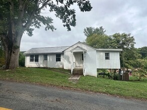 Building Photo - 619 Texas Hollow Rd