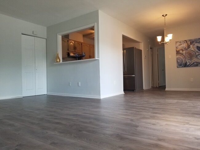 Building Photo - 3132 Brinkley Rd