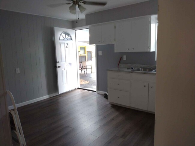 Foto del edificio - 4097 46th Ave N