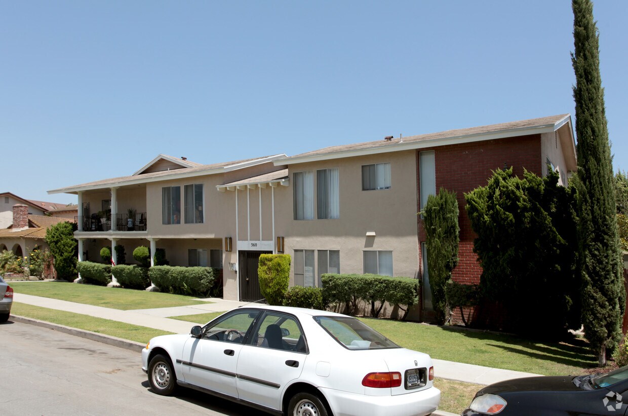 Foto principal - 360 Freeman Ave