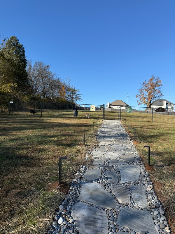 Building Photo - 120 Asbury Way