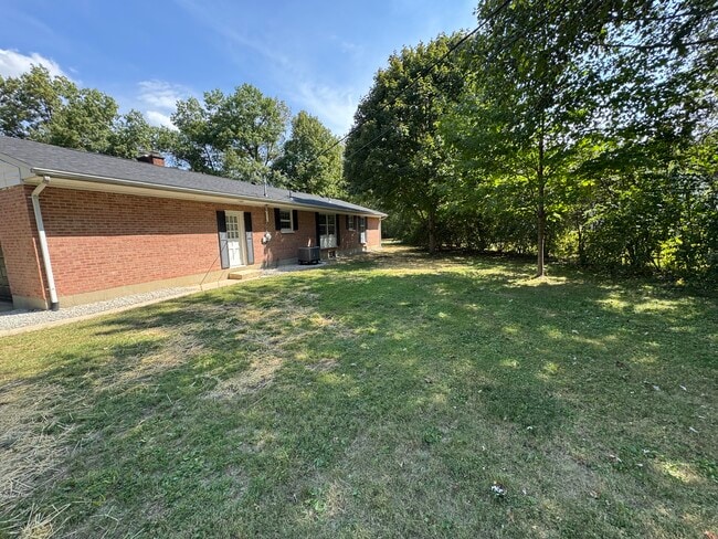 Foto del edificio - 5200 Winterhill Ct