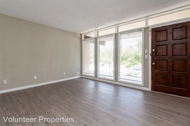 Foto del edificio - 3104 Bimini Pl