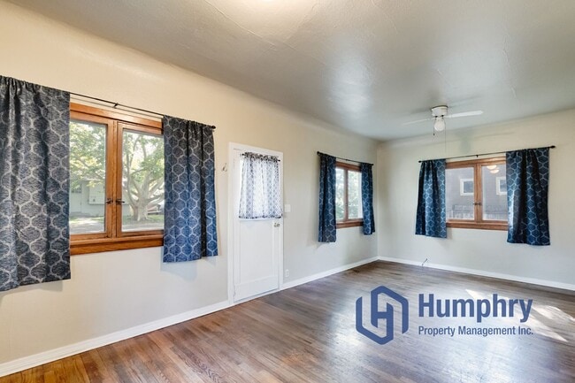 Building Photo - 2111 N 34th St