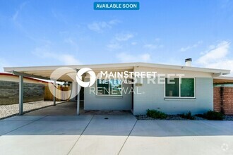 Building Photo - 8510 E Ruby Dr