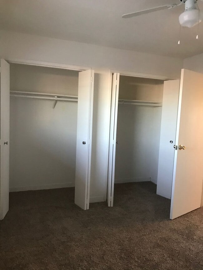 Interior Photo - 500 LINDEN
