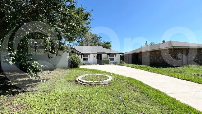 Foto del edificio - 1520 Armstrong Drive
