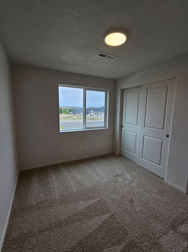 Building Photo - Newly Constructed 2 Bedroom, 2 Bathroom Home with Garage