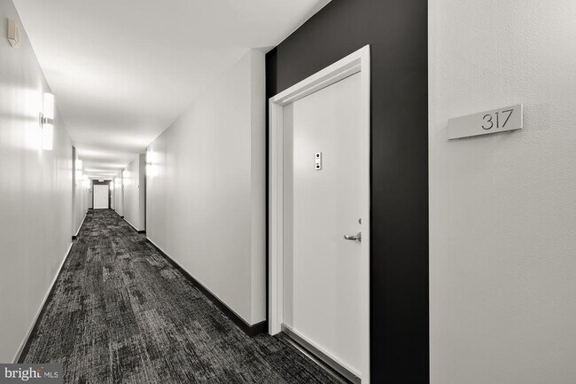 Foto del edificio - 1000 New Jersey Ave SE