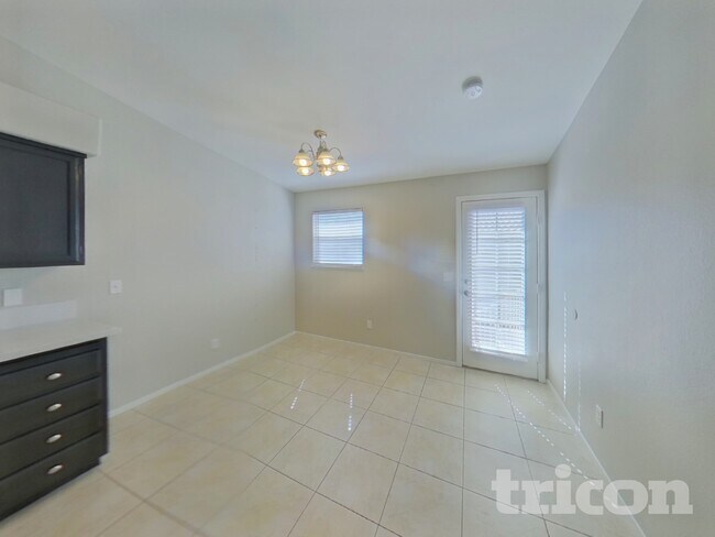 Foto del edificio - 7559 Durham Hall Ave