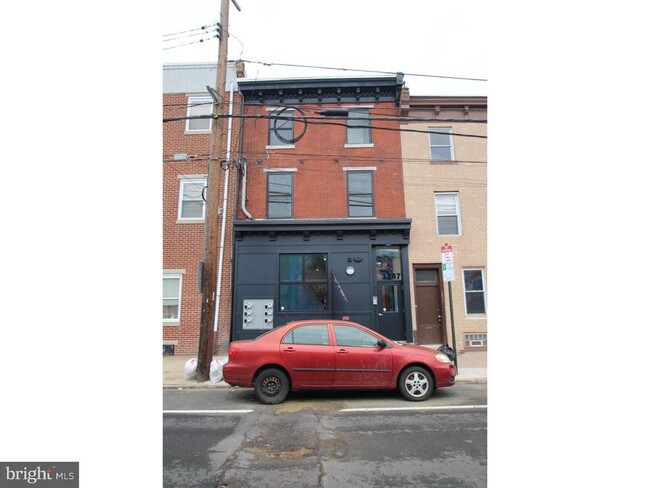 Building Photo - 1247 N 2nd St