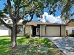 Foto principal - 1737 Lakeview Village Dr
