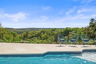 Building Photo - 5914 Cape Coral Dr