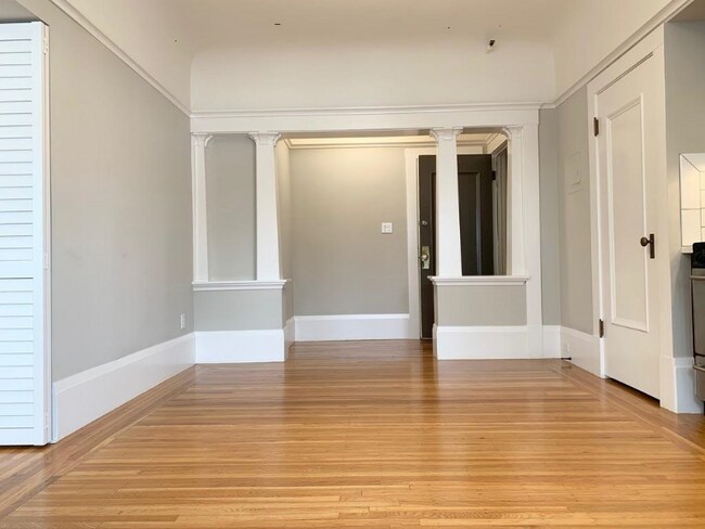 Foto del edificio - 929 Pine St