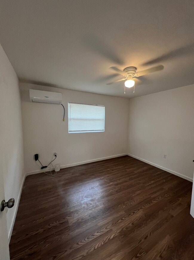 Foto del edificio - 611 Ave S NE