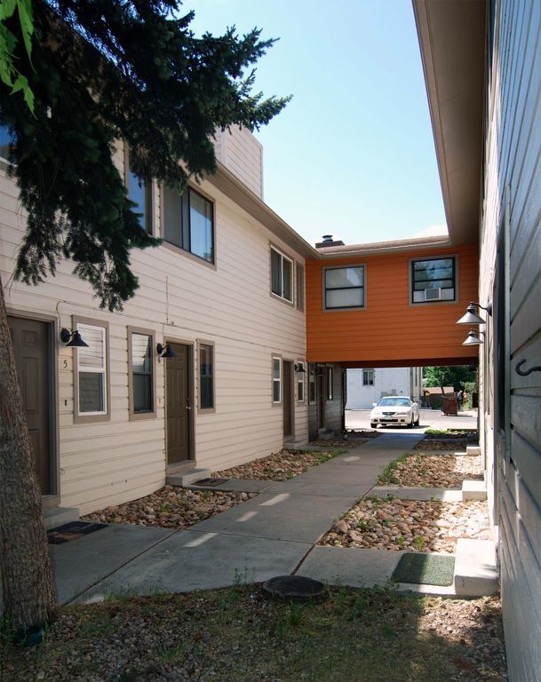 Building Photo - Central Boulder 2 Story Spacious Townhome