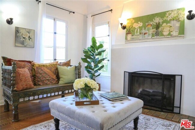 Foto del edificio - 601 Sweetzer Ave