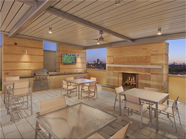 Foto del edificio - 3233 W Dallas St