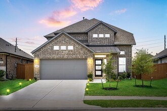 Building Photo - 2487 Solaris Bnd Dr