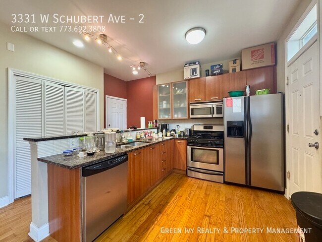 Photo - 3331 W Schubert Ave Apartment