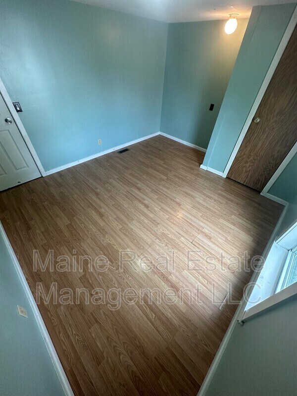 Building Photo - 39 Pheasant Hill Mobile Home Park