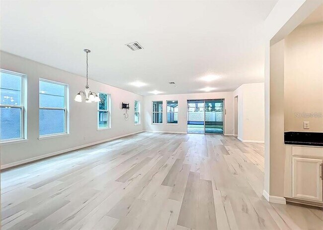 Foto del edificio - 14585 Magnolia Ridge Loop
