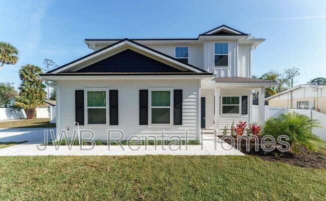 Foto del edificio - 1328 6th Ave N