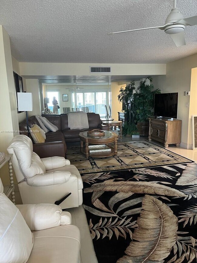 Foto del edificio - 3500 Galt Ocean Dr